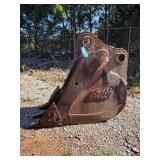 24in Large Excavator Bucket