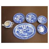 6 Pieces of Blue Willow