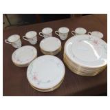 35 Pieces Goram Silk Petal China