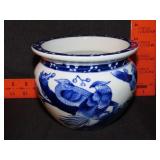 Blue & White Asian Decorated Planter - 6"