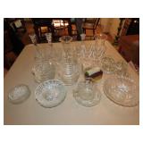 Table Lot of Clear Glassware