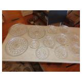 12 Pieces of Federal Windsor Glassware