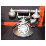 Metropoplis Telephone