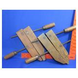 2 Wood Clamps