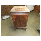 Depression Era Victrola