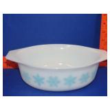 Pyrex Snowflake Casserole