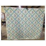 Flower Basket Quilt (92"x84")