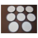 8 Pfaltzgraff Juniper 10" Dinner Plates