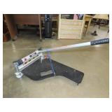 Brutus Flooring Cutter
