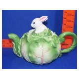 Ceramic Rabbit w/ Lettuce Tea Pot