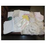 Lot w/ Misc Linens