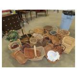 Large Lot of Baskets
