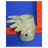 Tupperware Measuring Cup Set