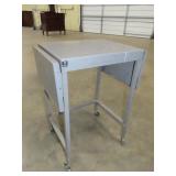 Rolling Metal Typing Stand