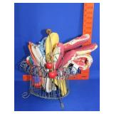 Metal Basket w/ Oven Mits