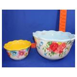 2 Piece Pioneer Women Bowl Set