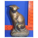 Contemporary Cat Statue / Decor
