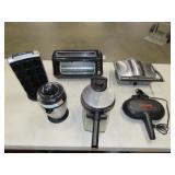 Lot of Small Kitchen Appliances
