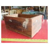 Wood Peaches Box Has Bottom Damage