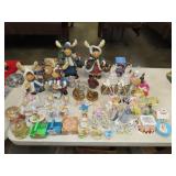 Table Lot - Holiday / Figurines