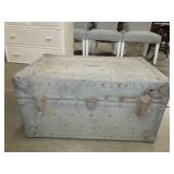 US Army Signal Corp Chest