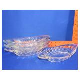4 Glass Bananna Split Dishes