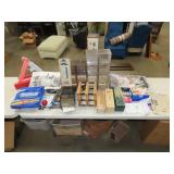 Table Lot of Household & Misc