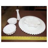 5pc Milk Glass (2pc Fenton)