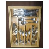 Main Course Flatware w/ Wood Storage Box
