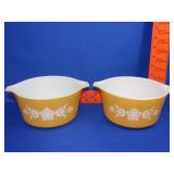 2 Pyrex Butterfuly Gold Casserole - 1QT
