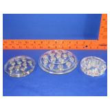 3 Glass Flower Frogs