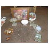 Table Lot of Glassware