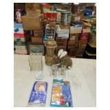 Table Lot w/ Lamp, Glassware & Misc