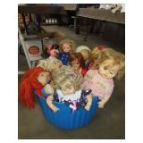 Tub w/ Dolls