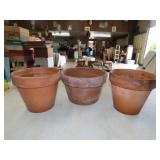 3 Terracotta Planters