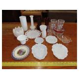 Table Lot of Glasware