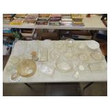 Table Lot of Glassware