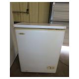 Dandy Chest Freezer - Works