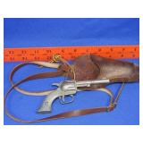 Hubley Toy Revolver w/ Holster