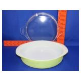 Pyrex Casserole w/ Odd Lid