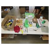 Table Lot of Household