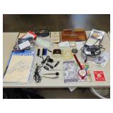 Table Lot of Household & Misc