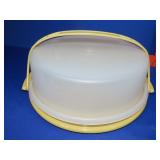 Tupperware Cake Carrier