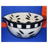Temptations Old World Batter Bowl - 9'