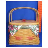 Longaberger 2000 Christmas Basket