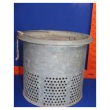 Bait Bucket