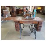 Singer Red Eye Sewing Machine w/ Electric Foot