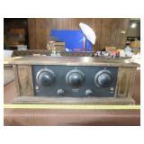 Vintage Supertone Chicago Radio