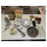 Vintage Kitchen Lot