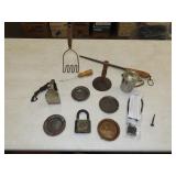 Table Lot of Vintage Kitchen & Ash Trays